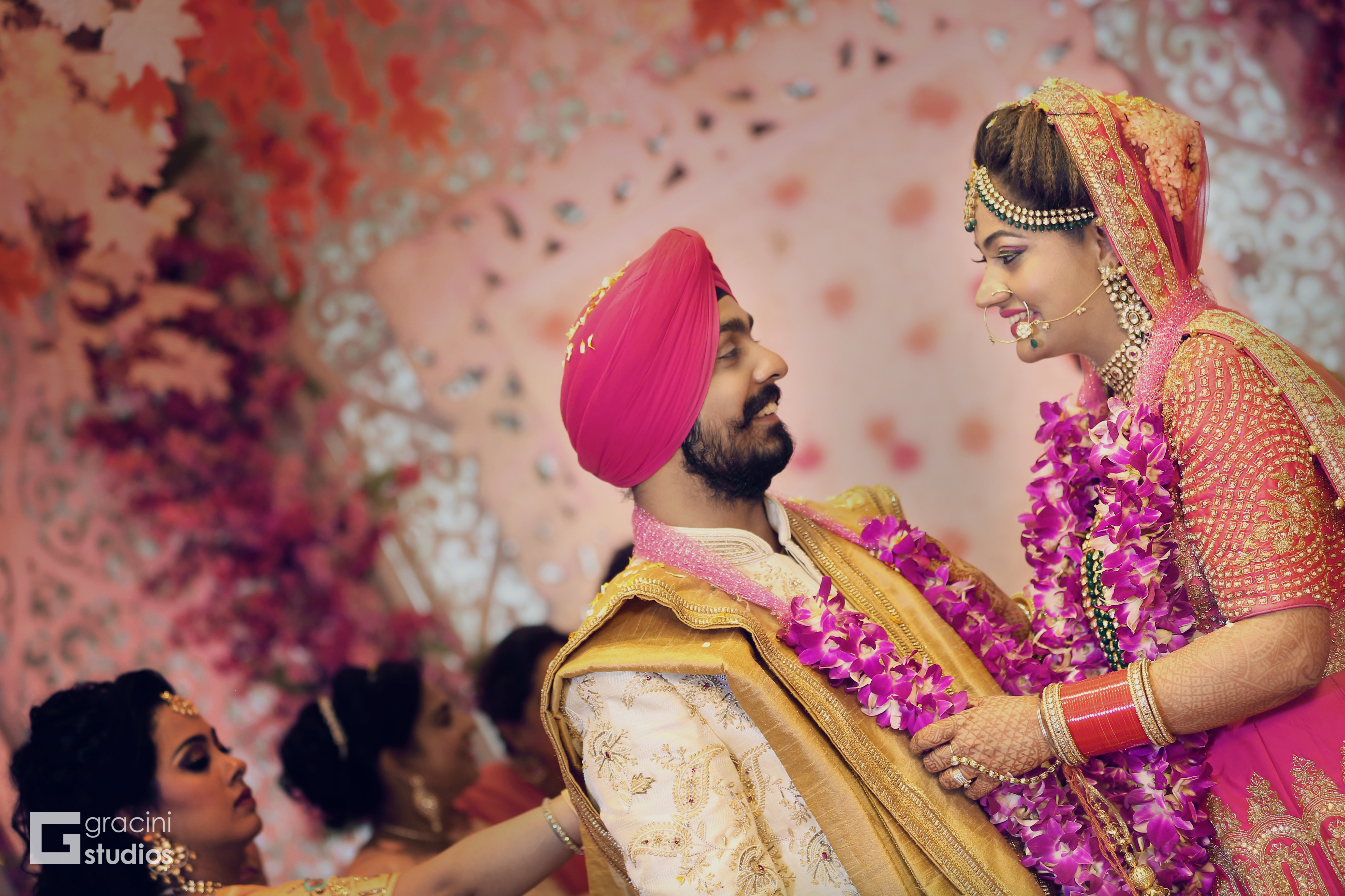 Gracini Studios |  |  | Wedding | Photographer