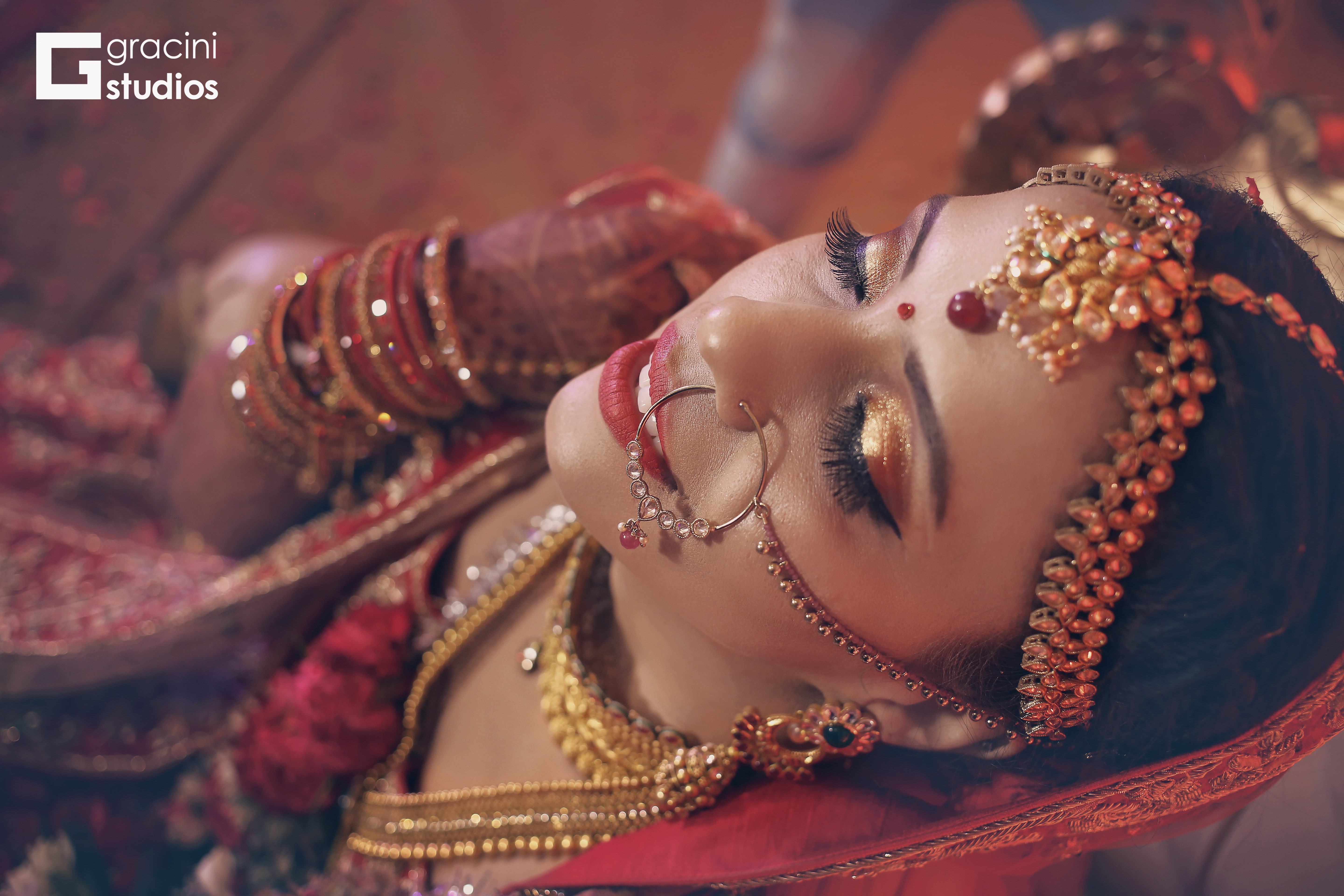 Gracini Studios |  |  | Wedding | Photographer