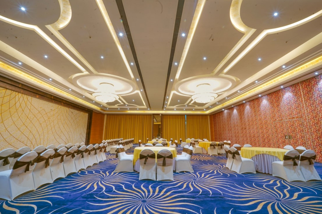 Hotel babylon capital in Purena, Raipur | Banquet Hall & Wedding Hotels in  Purena | Weddingz | Hotel babylon capital Photos