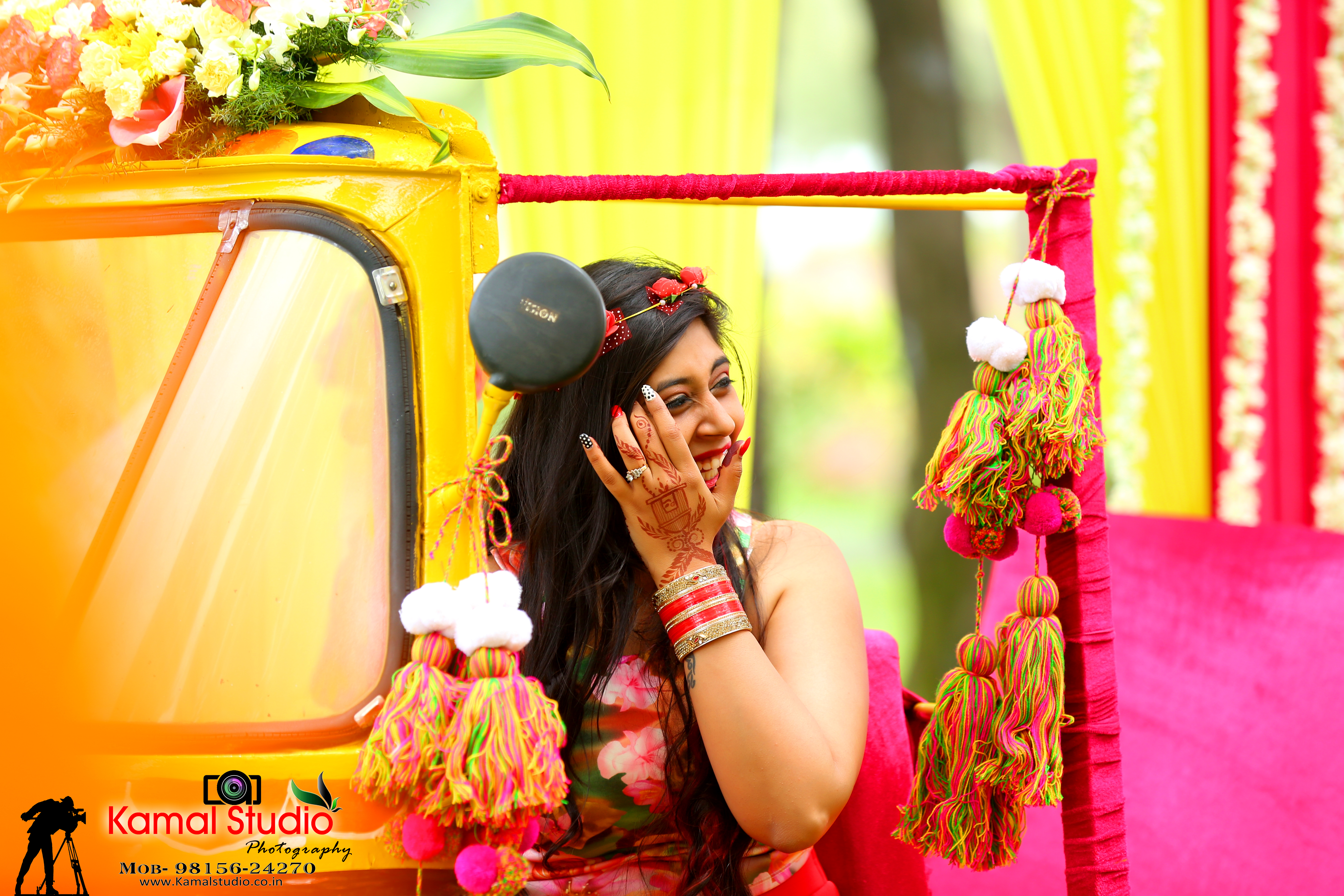 Kamal Studio |  |  | Candid photohsoot | Photographer