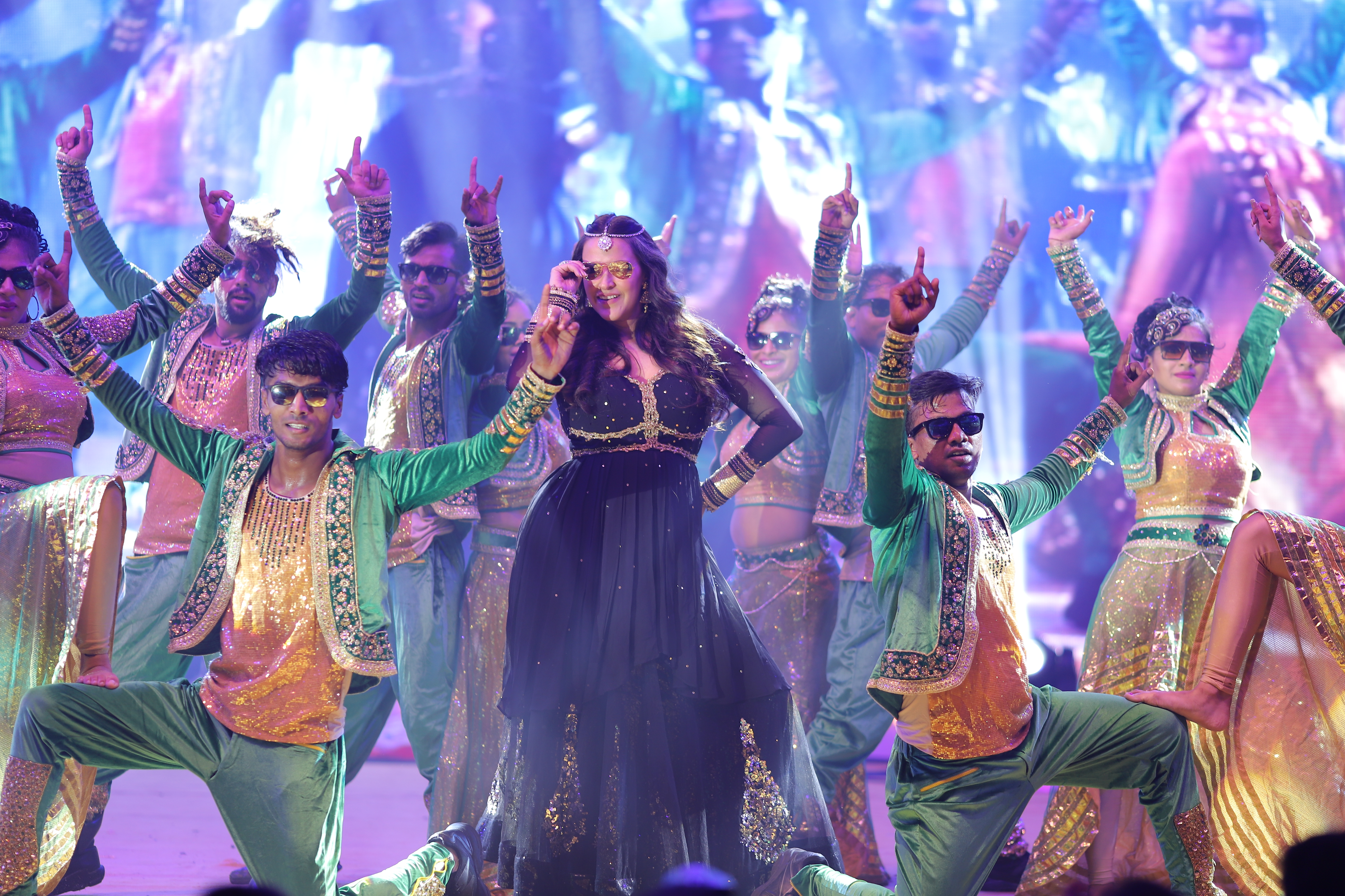 KB Studio Productions |  |  | Celebrity Performances | Photographer