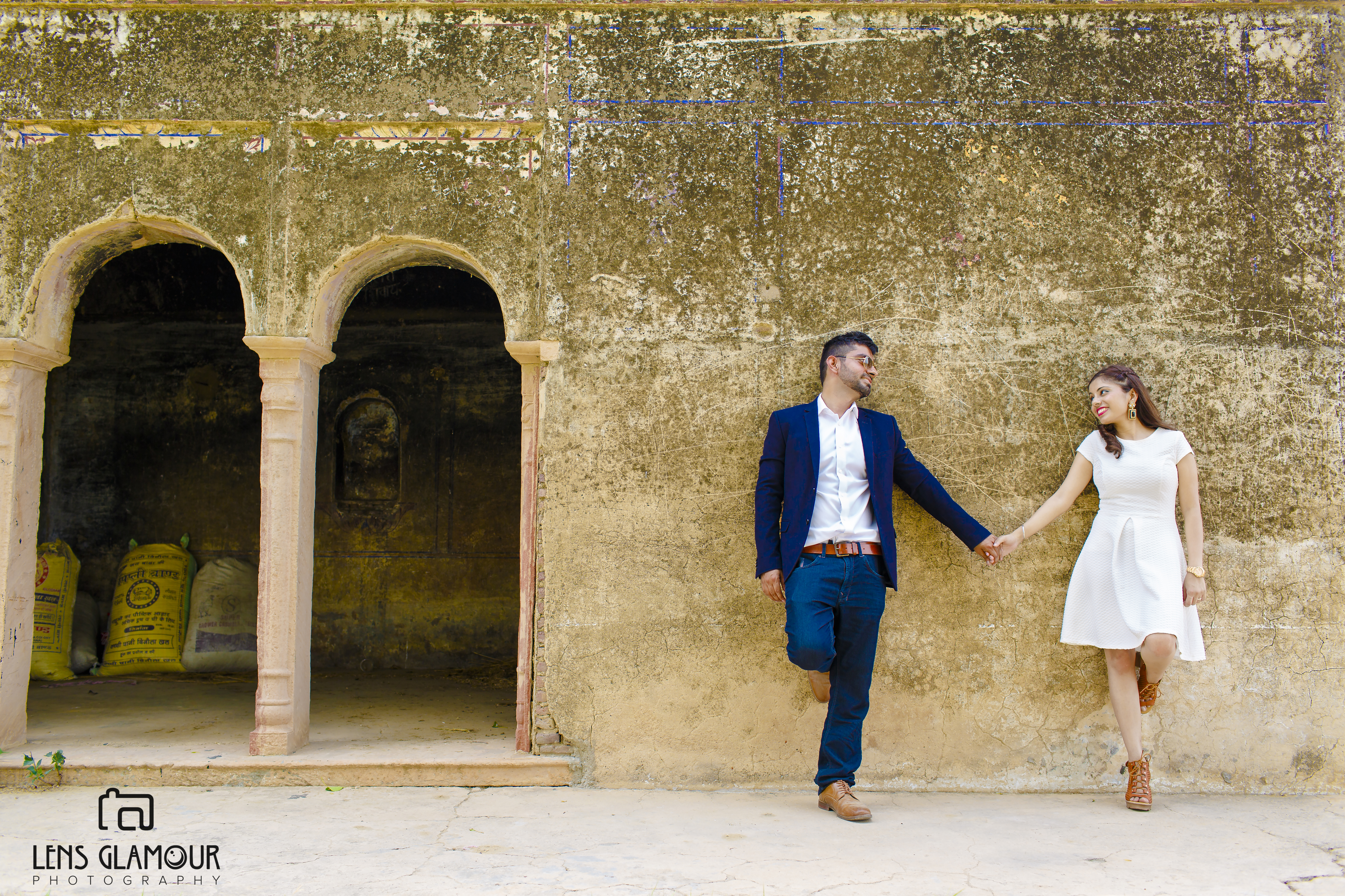 Lens Glamour |  |  | Sakshi & Pratik | Photographer