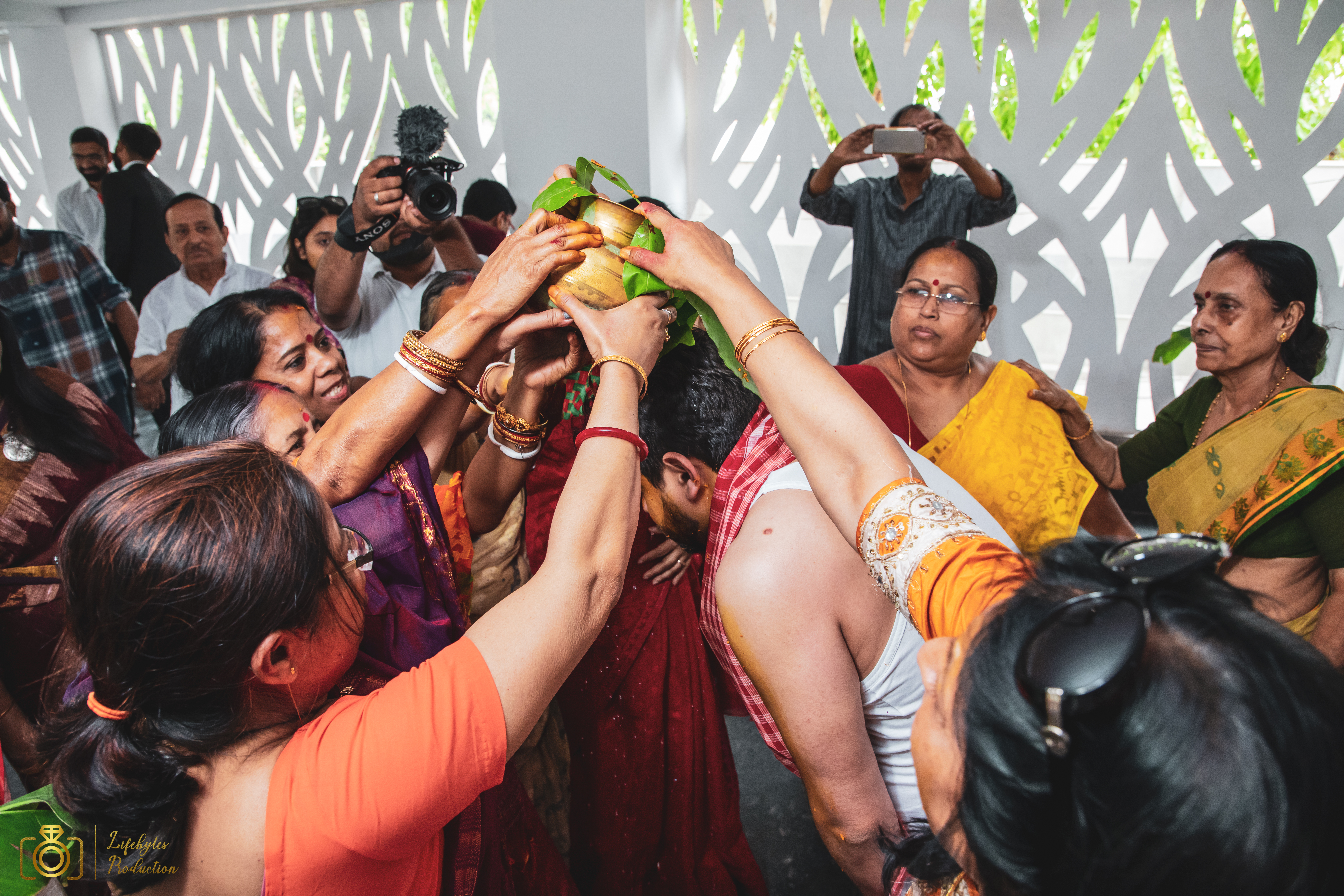 LifeBytes Production |  |  | Ankita+Shounak  | Photographer