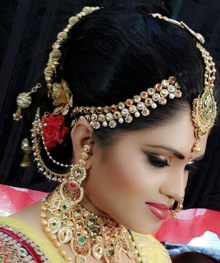 Ruchika Khurana Makeup Artist |  | Ruchika Khurana Makeup Artist-album | Makeup Artists