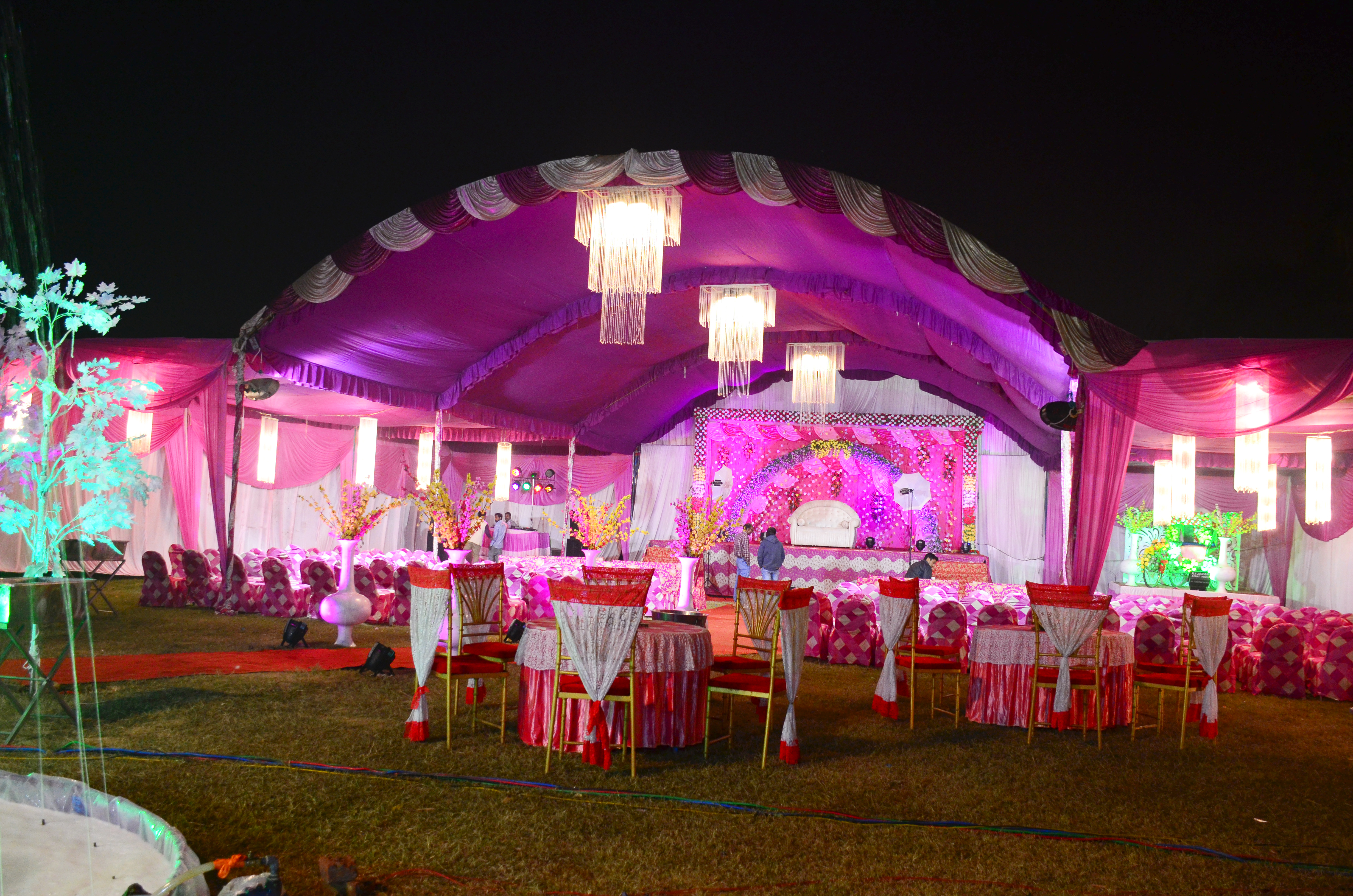 Sahu Studio And Color Lab |  |  | WEDDING | Photographer