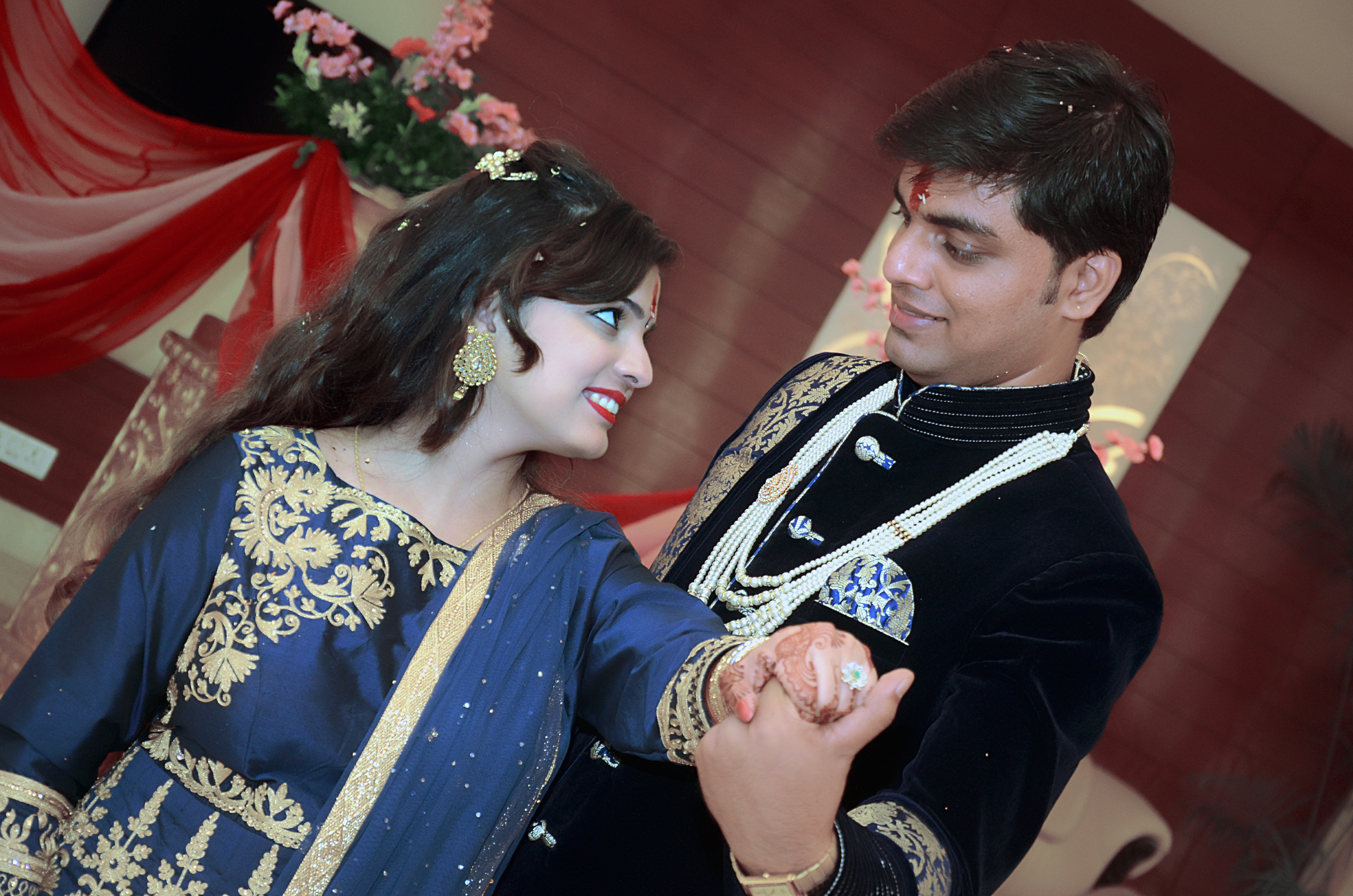 Sahu Studio And Color Lab |  |  | WEDDING | Photographer