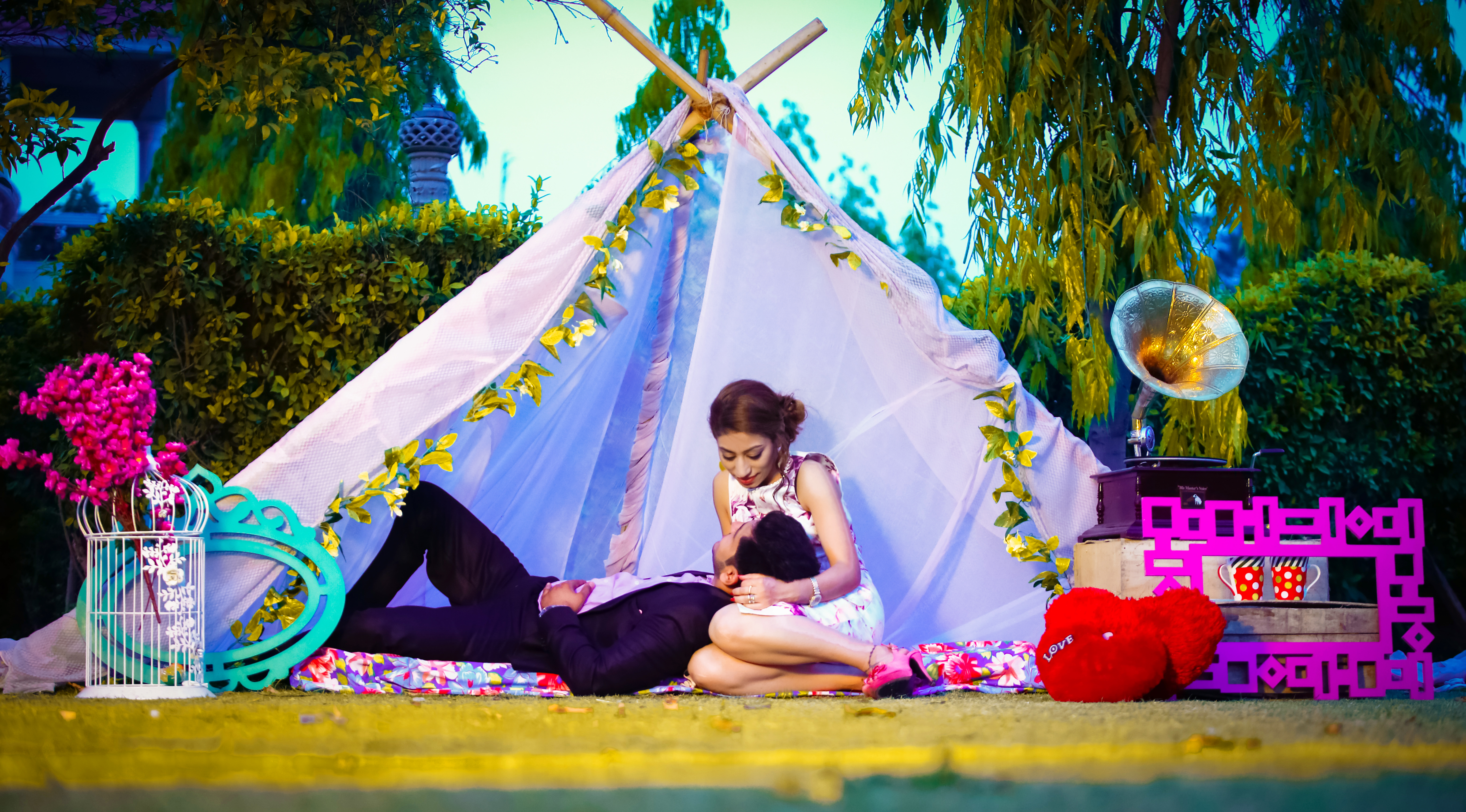 Studio Fotoking | | | Pre Wedding | Photographer