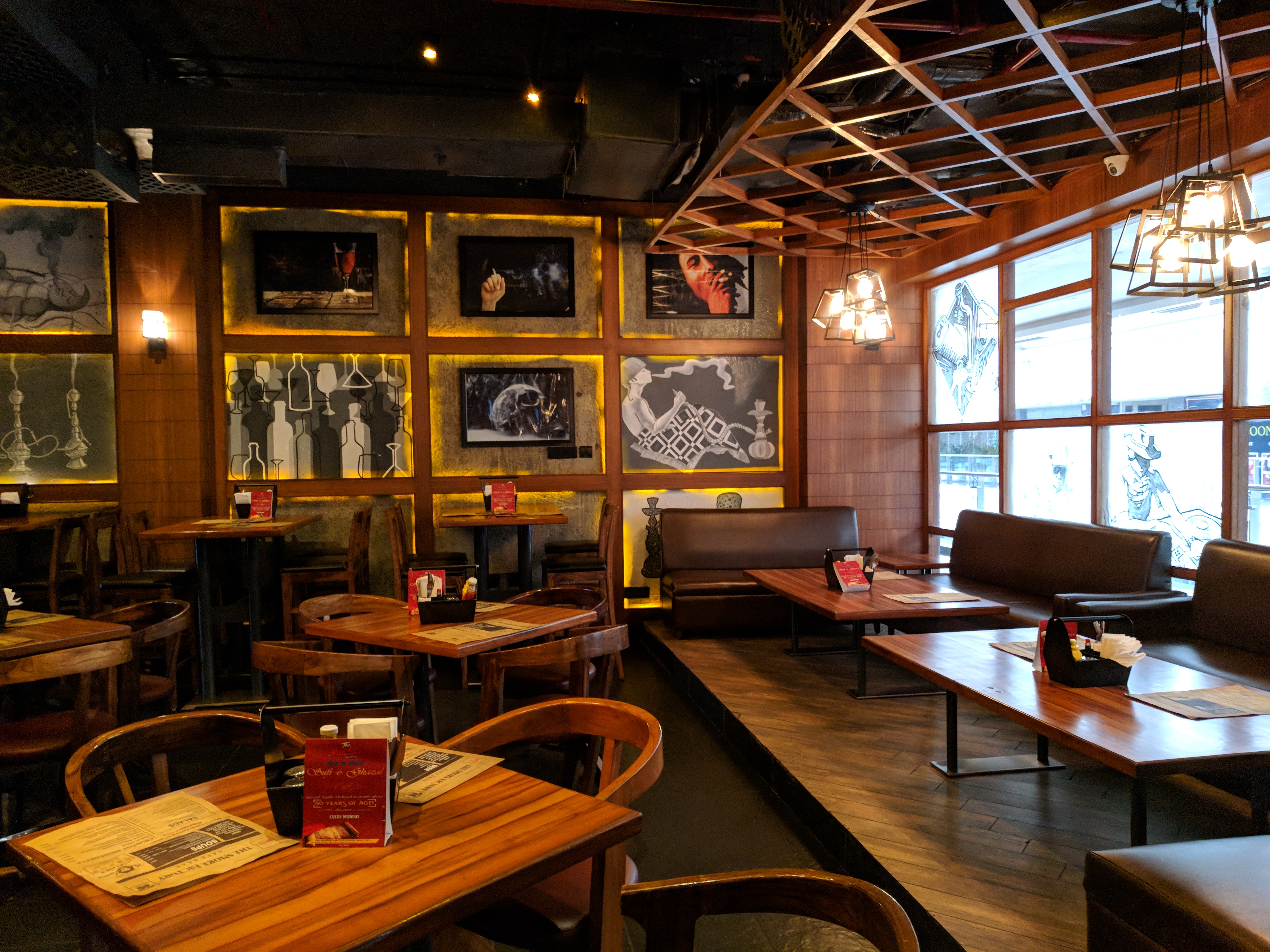 The Smoke Factory - Hall + Terrace