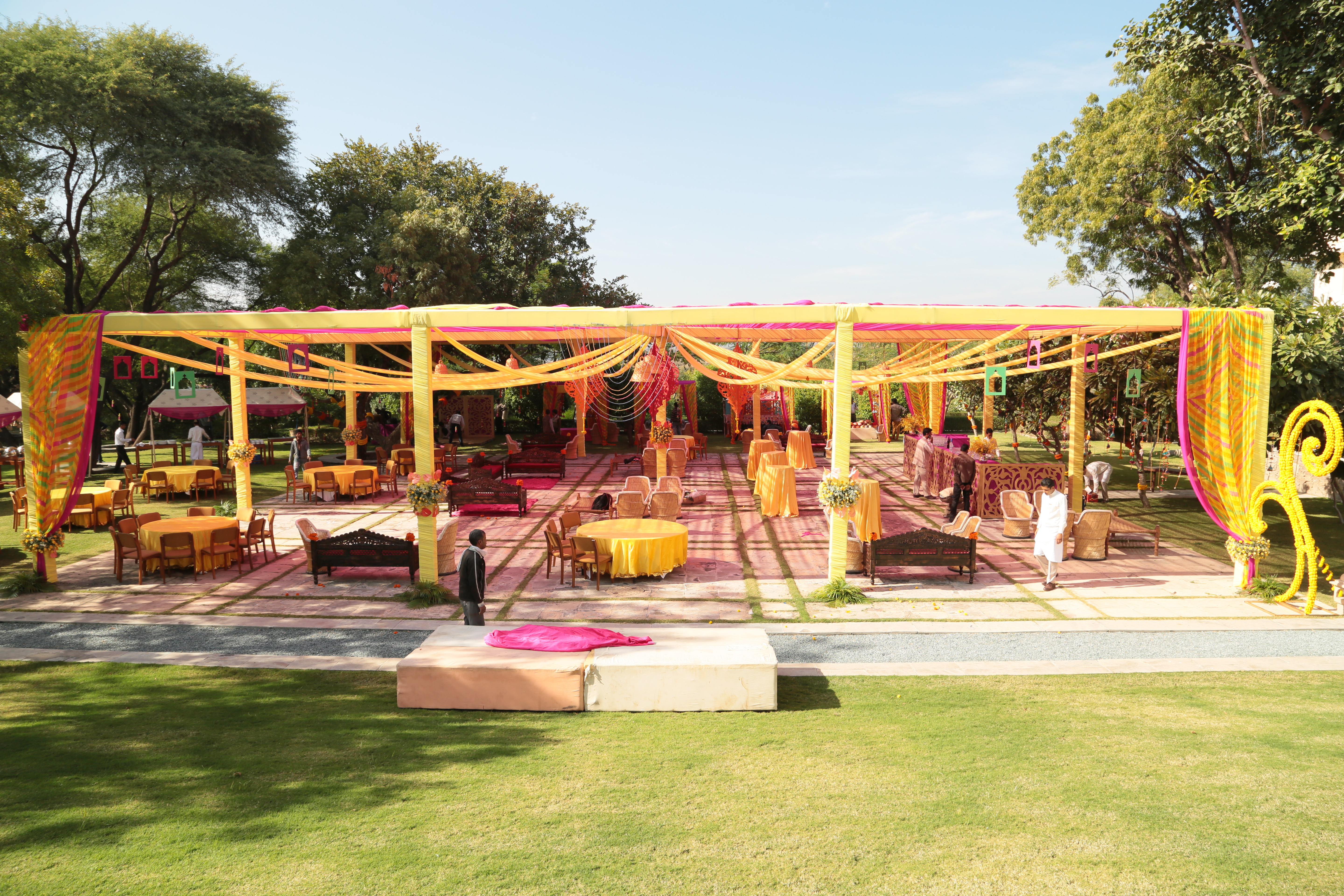 The Wedding Ties |  |  | Wedding Decor | wedding planners